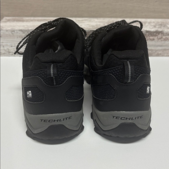 Columbia Peakfreak X2 OutDry Men's Hiking Shoes - Picture 2 of 6